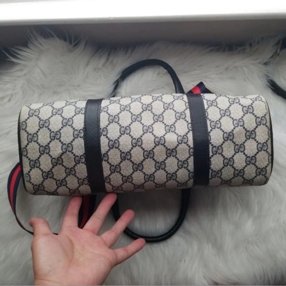 GUCCI VINTAGE BAG & WALLET IN PRISTINE CONDITION - Picture 3 of 15